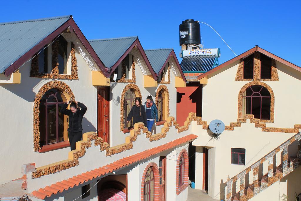 Hostal Jallalla Comunidad Yumani エクステリア 写真