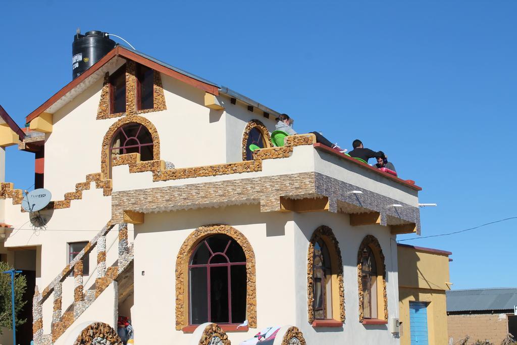 Hostal Jallalla Comunidad Yumani エクステリア 写真